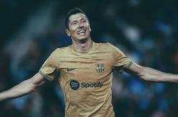 包含库里巅峰对决，莱万多夫斯基与90激战勇士分钟，败北胜负难料！的词条