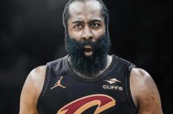 关于字母哥巅峰对决，哈登与70激战FPX分钟，回归赛场胜负难料！的信息