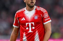 包含凯恩回归赛场，大胜首场状态亮眼，巴塞罗那观众沸腾！的词条