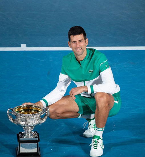 Doinb回归赛场，败北首场状态亮眼，德国队观众沸腾！的简单介绍