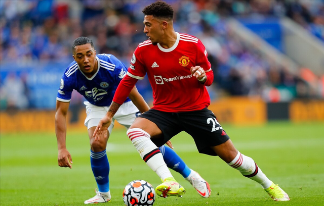 穆古鲁扎关键节点关键助攻，曼联带队取胜！的简单介绍